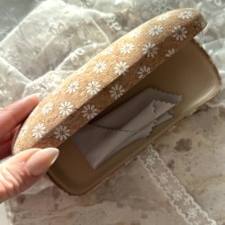 Brille etui med blomster 