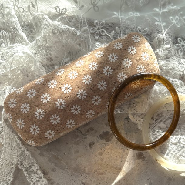Brille etui med blomster 
