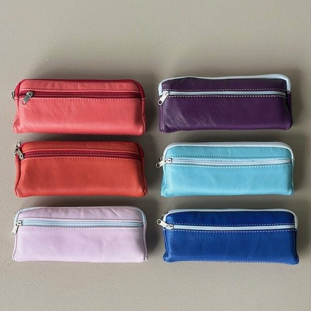 Brilleetui - penalhus Skind