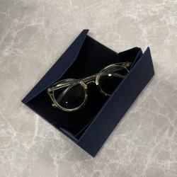 Foldbart brilletui hardcase