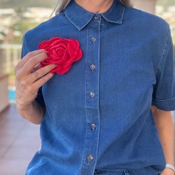 Broche / hrspnde med blomst