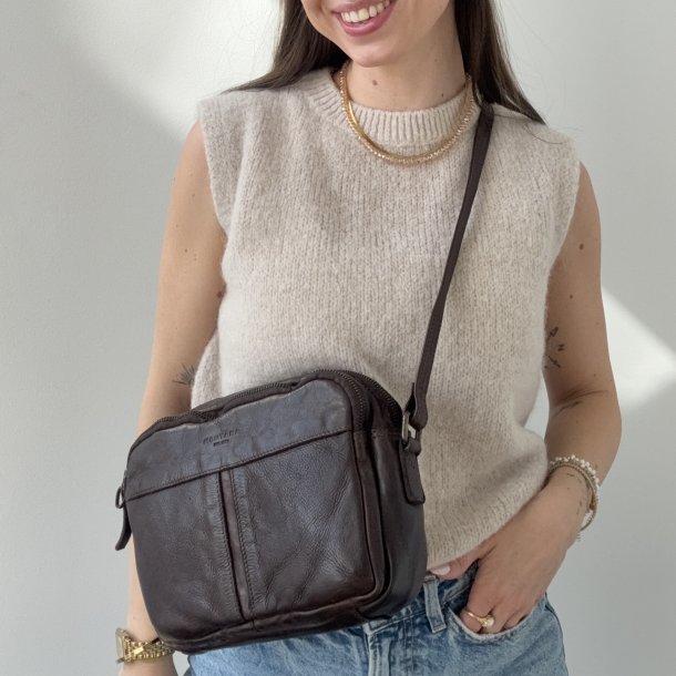 Baker Crossbody 