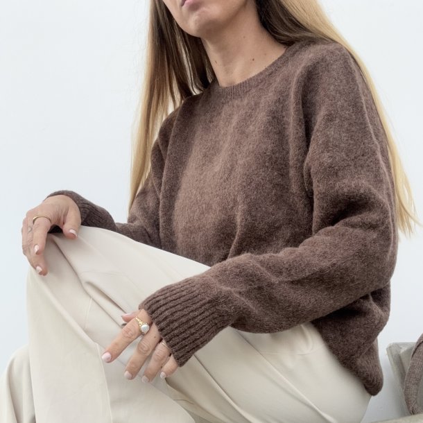 Langrmet sweater med rund hals uld mix onesize 