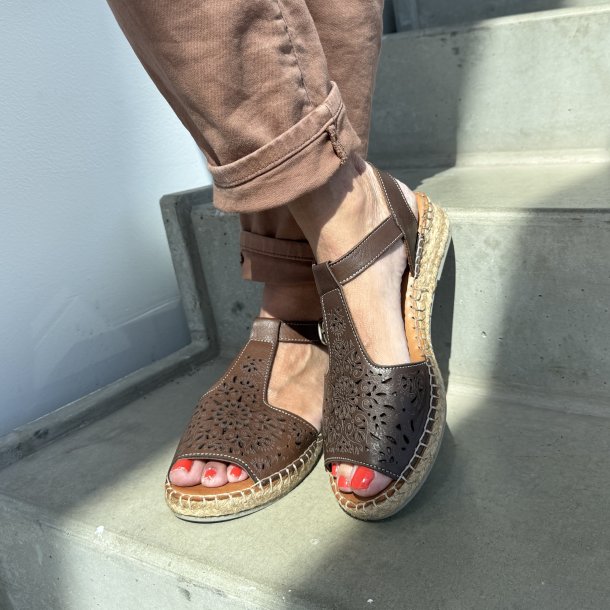Espadrillos sandal soft med bast ruskind M�RK BRUN str. 36-41