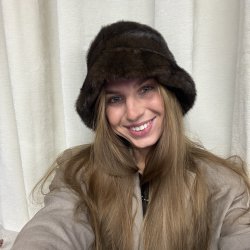Faux fur bucket hat, Astrid 