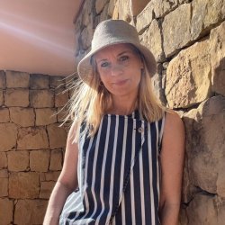 H�klet b�llehat - Siena 