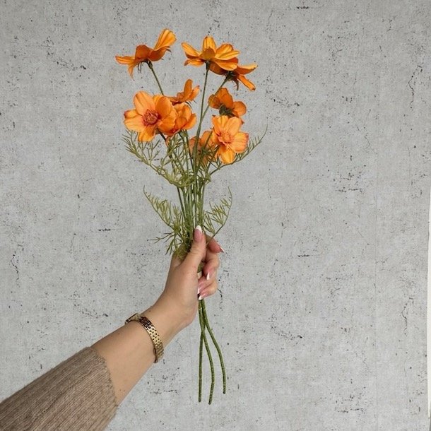 Stolt kavaler bundt orange H 48 cm