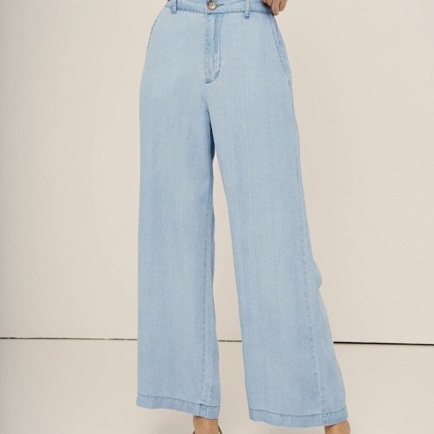 Bukser soft LIGHT denim lyocell str. 34-42