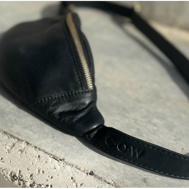 Cow bltetaske soft sort lammeskind