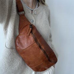 Custer bumbag washed skind