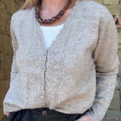 Cardigan med v-udsk�ring, Marie - str. s/m l/xl
