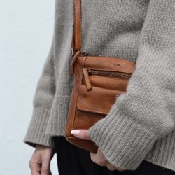 Charlo lille crossbody Skind