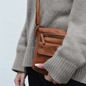 Charlo lille crossbody Skind