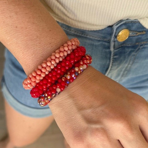 Perlearmbnd chunky med elastik