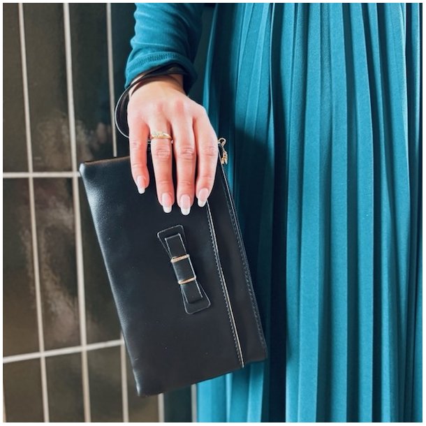 Crossbody / clutch med sljfe