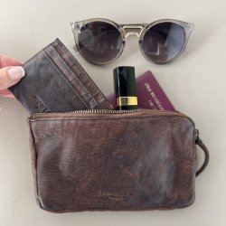 Laurel Urban clutch skind