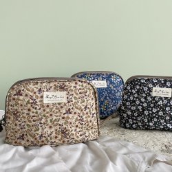 Kosmetikpung mellem flora