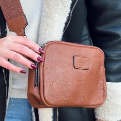 Crossbody med trendrem