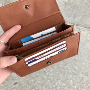 Mellem pung bldt skind