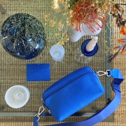 Venus crossbody skind