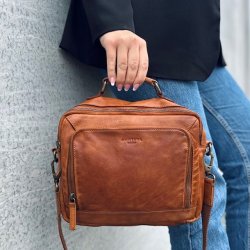 Emery Crossbody washed skind