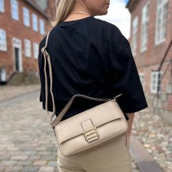 Crossbody trend banan