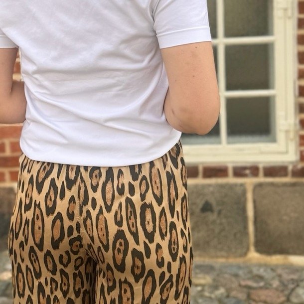 Buks satin LEO str XS-M