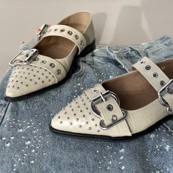 Loafer FUTURE VIBES BEIGE skind str 36-41