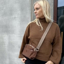 Taske med trendrem nylon