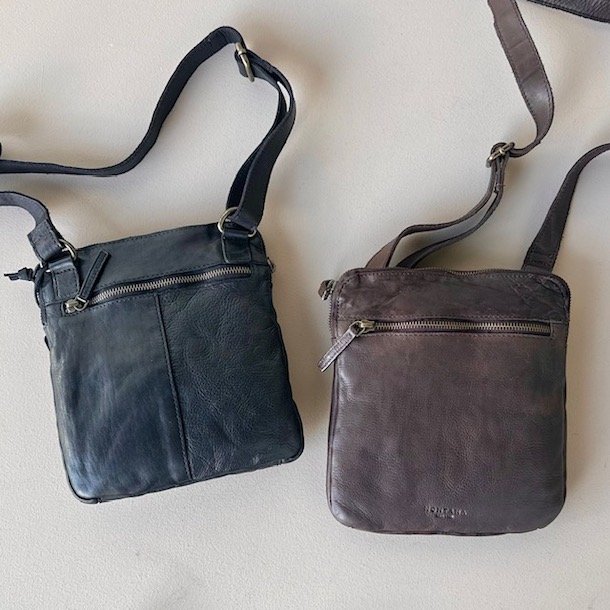 Atkins crossbody Skind