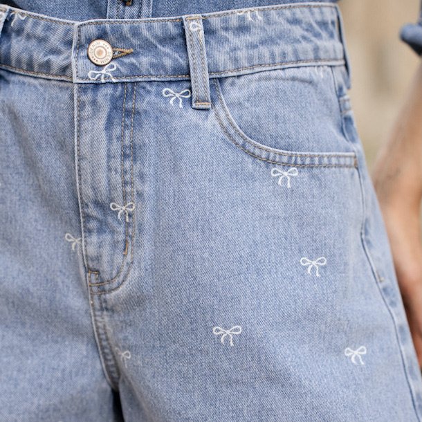 Denim shorts petite bow str. 34-42