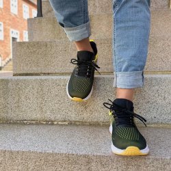 Sneakers ACTIVE gul str. 36-41