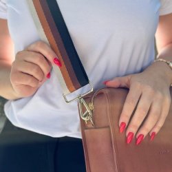 Sharon taskerem strib