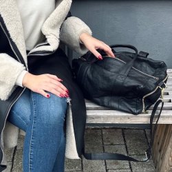 Suki weekendtaske Skind