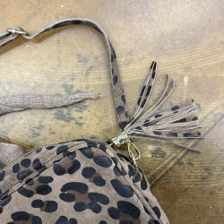 Crossbody Leo ruskind 