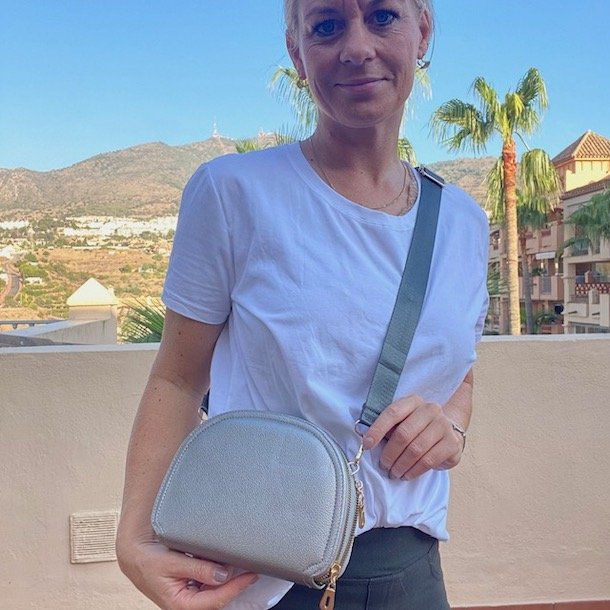 Crossbody dobbelt rum med lille pung