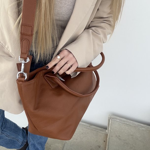 Shopper med crossbody rem