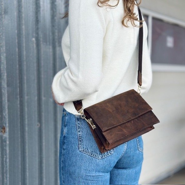 Dolly Hunter Crossbody skind