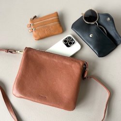 Live Litzy Small Crossbody bl skind