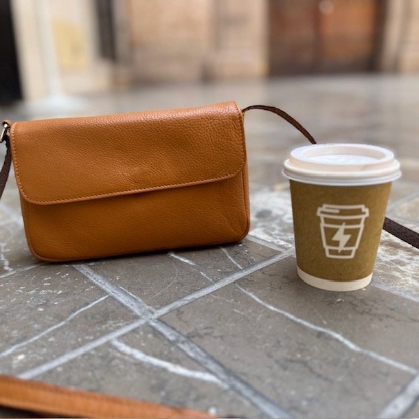 Taske nr 36 med klap skind