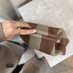 H�klet taske Molly - brune nuancer