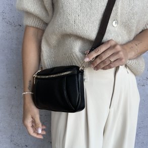 Crossbody lille skind