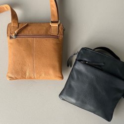 Greta crossbody Skind