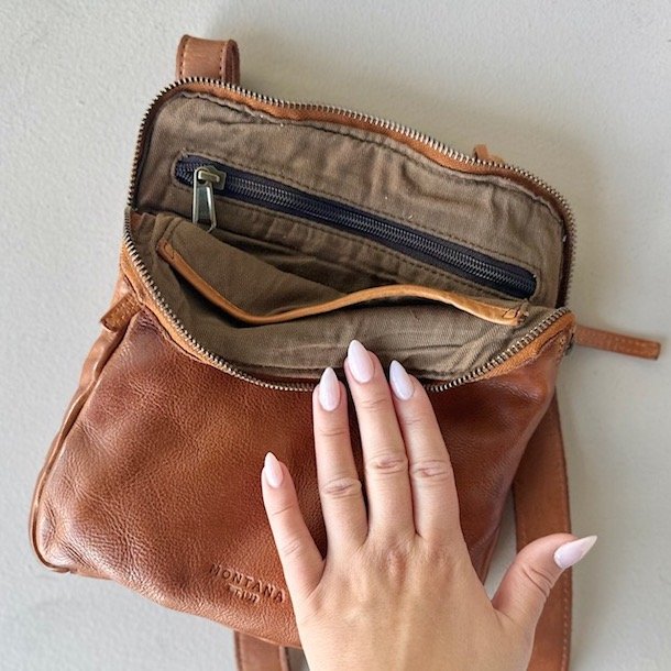 Atkins crossbody Skind