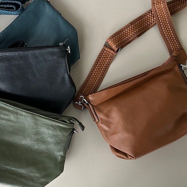 Crossbody soft med trendrem