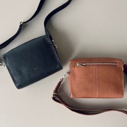 Valerie Crossbody skind