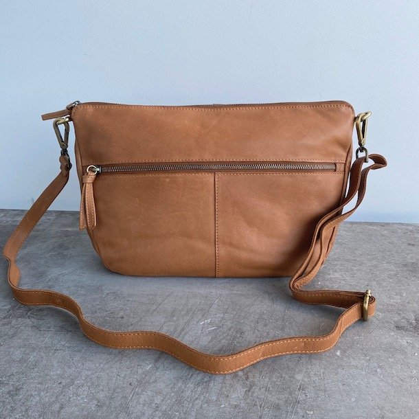 Ella crossbody