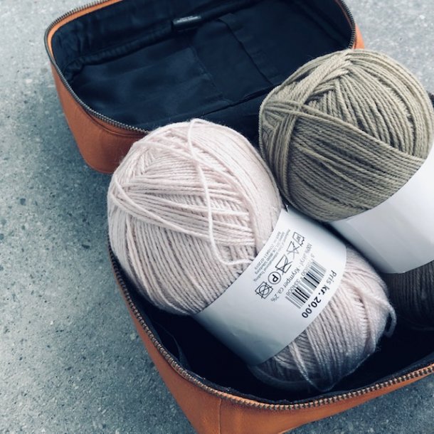 Toilettaske Shadow Cognac lder