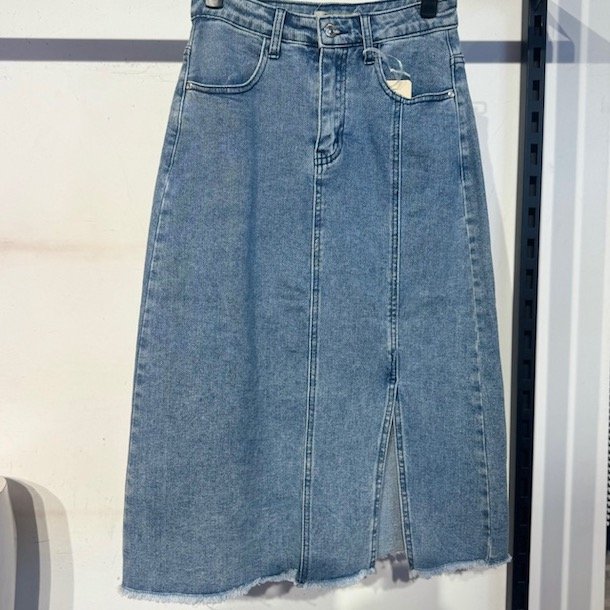 Denim nederdel m. slid str. XS-XL