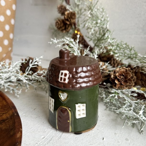Hus til fyrfadslys grn H 7 cm Keramik